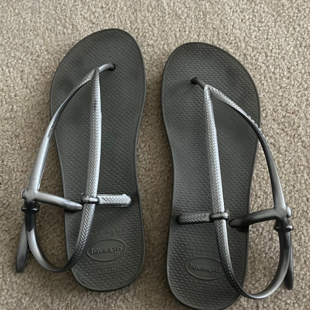 Havaianas silver flip flops